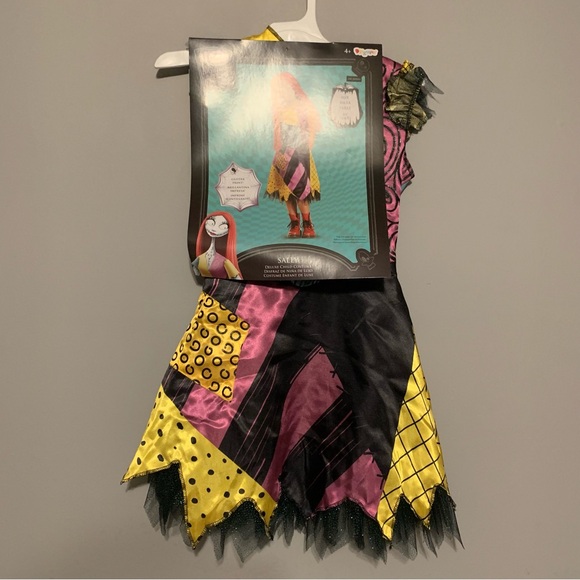 NWT. DISNEY Nightmare Before Christmas Kids Sally Costume - Picture 2 of 8